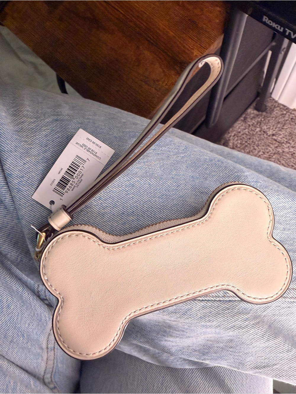 Coach Bone Coin Case - Picture 2 of 5